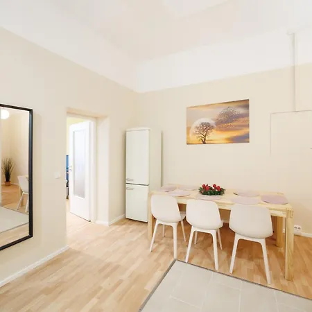 Grand Mitte Museumsinsel * Berlin