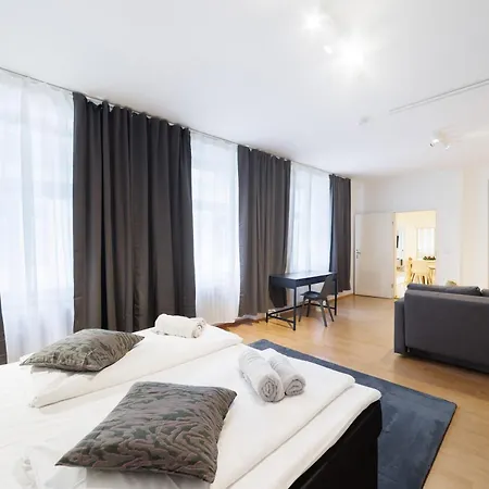 Grand Mitte Museumsinsel * Berlin