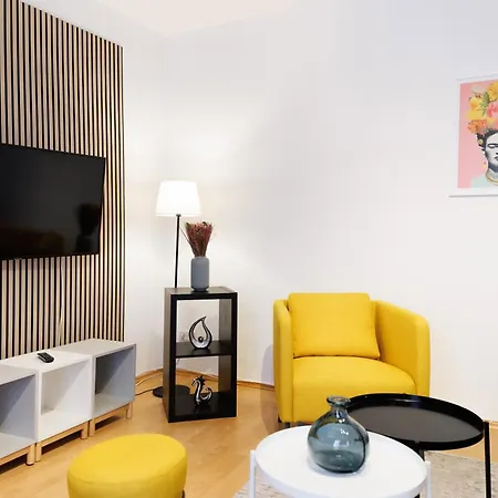 Grand Mitte Museumsinsel Apartment *