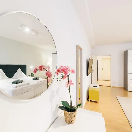 Grand Mitte Museumsinsel Apartment